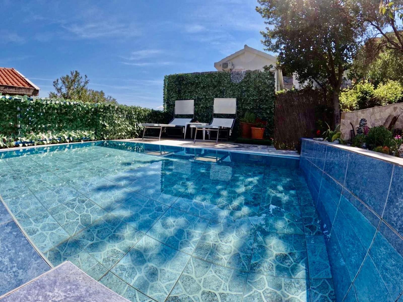Apartments Obradovic คราซิชิ ภายนอก รูปภาพ