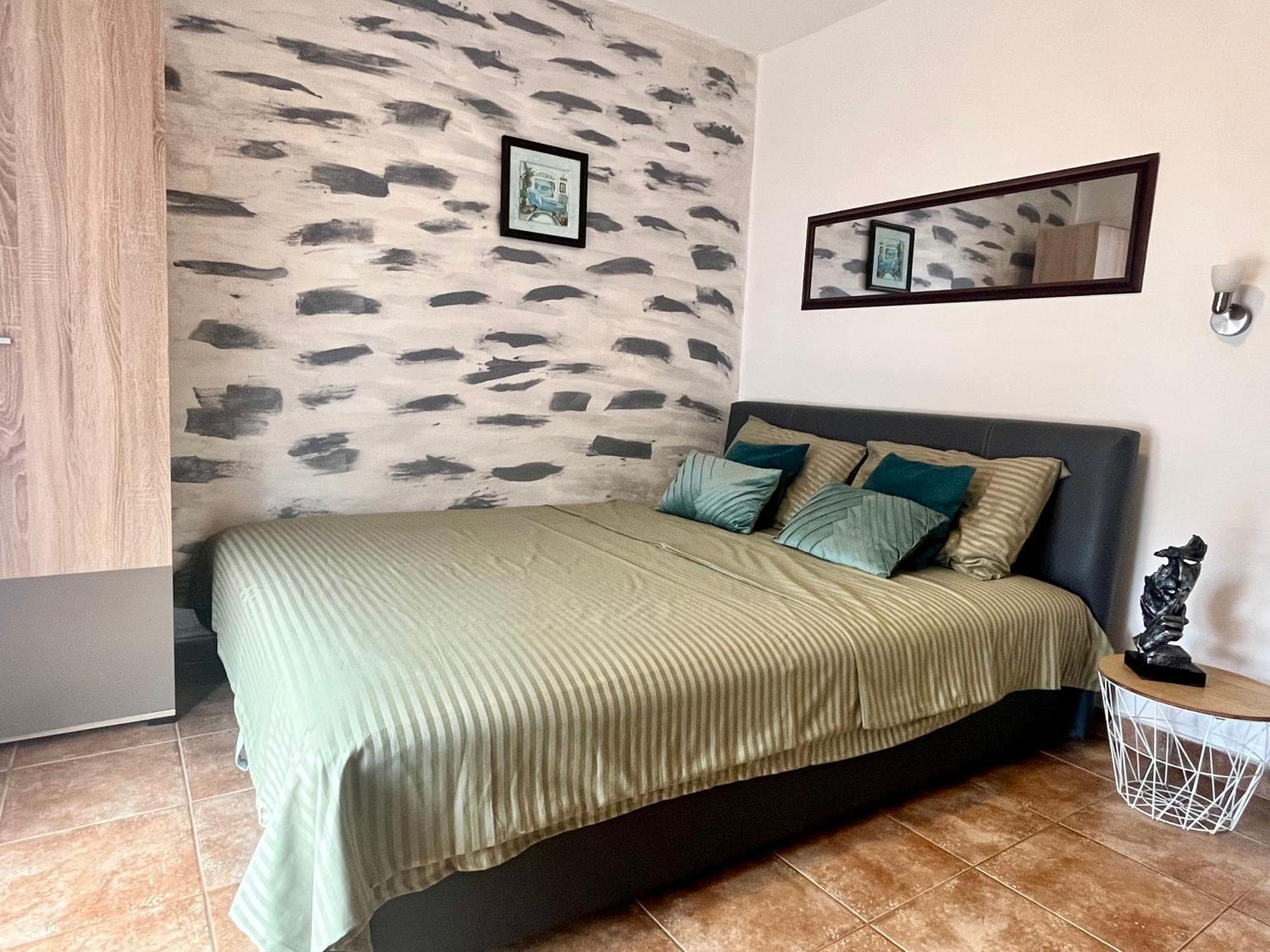 Apartments Obradovic คราซิชิ ห้อง รูปภาพ