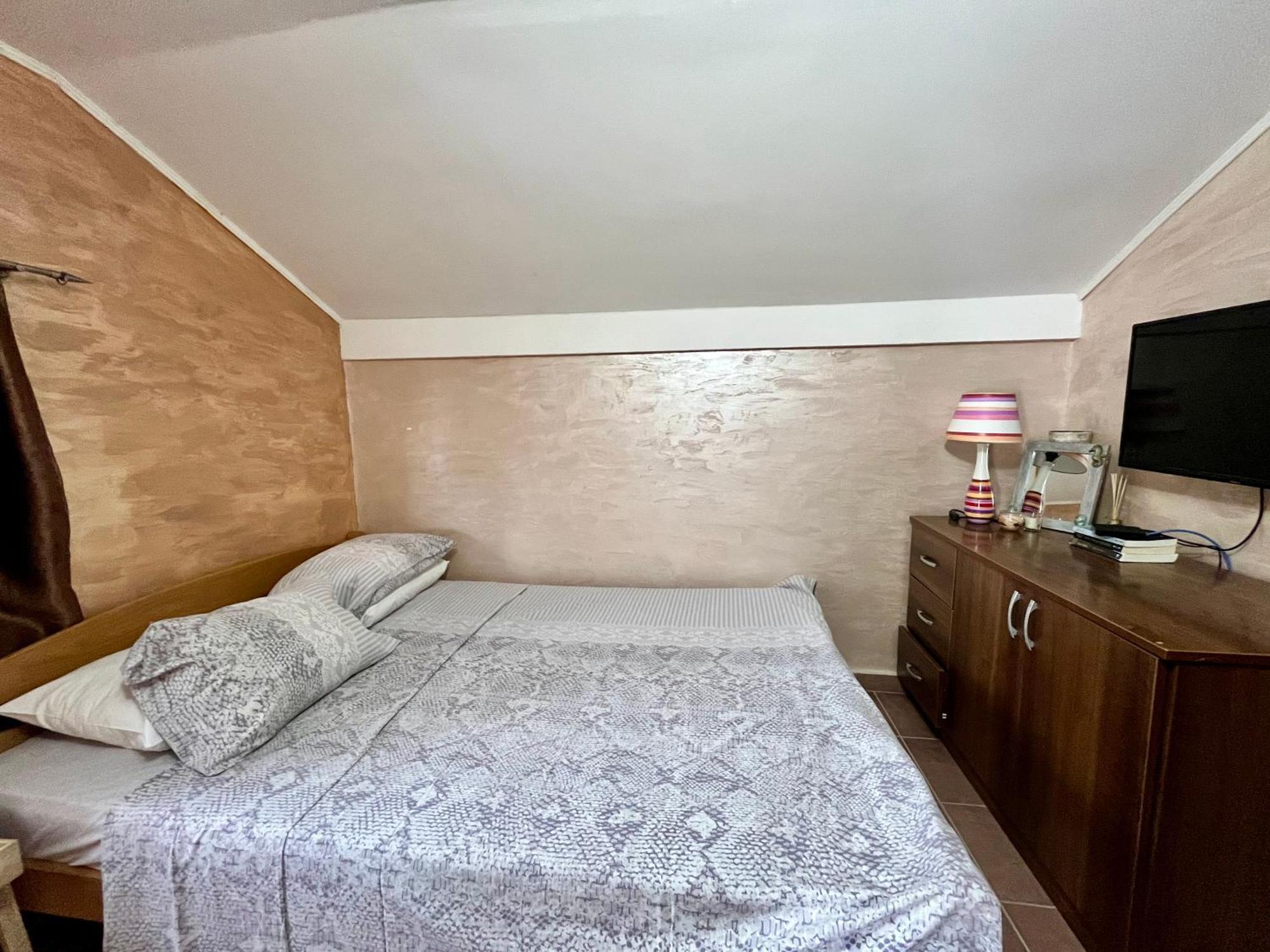 Apartments Obradovic คราซิชิ ห้อง รูปภาพ